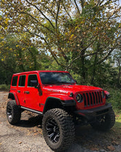 Load image into Gallery viewer, Oracle Oculus Bi-LED Projector Headlights for Jeep JL/Gladiator JT - Matte Black - 5500K