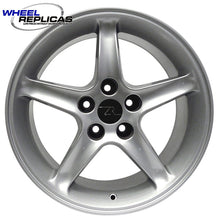 Load image into Gallery viewer, 17x10.5 Silver Cobra R Wheel (94-04)
