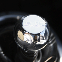 Load image into Gallery viewer, UPR Mustang Polished Billet Flat Top w/5.0L Logo Shift Knob (79-04) 1008-1-11