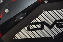 Load image into Gallery viewer, DV8 Offroad 07-18 Jeep Wrangler JK Front Aluminum Inner Fender - Raw