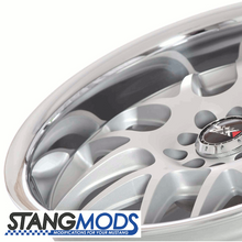Load image into Gallery viewer, 17x9 XXR526 Machined Silver Wheel (94-04) close up view