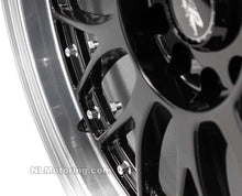 Load image into Gallery viewer, 18x8.5 XXR521 Gloss Black Wheel (94-04) extreme close up