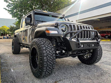 Load image into Gallery viewer, Oracle Oculus Bi-LED Projector Headlights for Jeep JL/Gladiator JT - Matte Black - 5500K