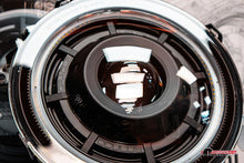 Load image into Gallery viewer, Oracle Oculus Bi-LED Projector Headlights for Jeep JL/Gladiator JT - Matte Black - 5500K