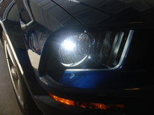 Load image into Gallery viewer, 2005+ Mustang Bi-Xenon HID Conversion Kit