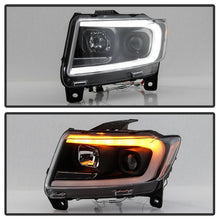 Load image into Gallery viewer, Spyder 11-13 Jeep Grand Cherokee - Light Bar Proj Headlights - Halo Model - Blk - PRO-YD-JGC11-LB-BK