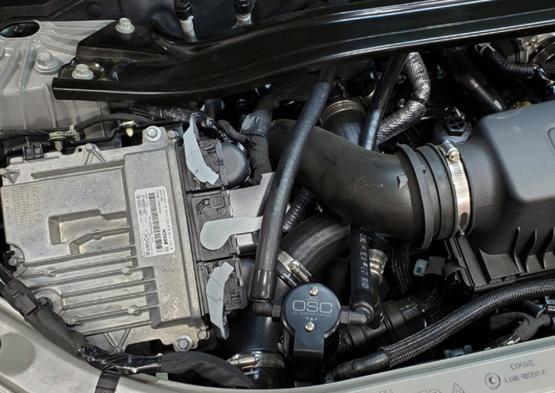 J&amp;L 2020-2023 Ford Explorer 3.0L EcoBoost Oil Separator 3.0 Passenger Side - Black Anodized