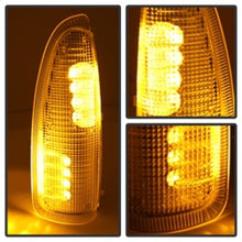 Load image into Gallery viewer, xTune Ford Superduty F250-F650 03-07 Amber LED Mirror Signal Lens - Clear ACC-LED-FDSD99-MR-C