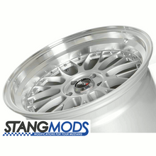 Load image into Gallery viewer, 18x10 XXR521 Hyper Silver Wheel (94-04) top view