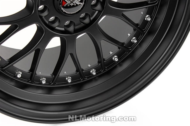 18x10 XXR521 Matte Black Wheel (94-04) extreme close up