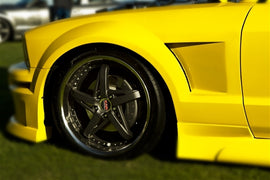 TruFiber NX1 Mustang Vented Fenders - Pair (05-09 ALL) TF10024-NX1