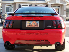 Vinyl Mustang Honeycomb-Outline Taillight Decals - Pairs (99-04)