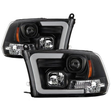 Load image into Gallery viewer, Spyder 09-16 Dodge Ram 1500 Ver 2 Proj Headlight - Light Bar Turn Signal - Blk - PRO-YD-DR09V2-SB-BK