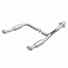 Load image into Gallery viewer, MagnaFlow Conv DF 06-09 Ford Explorer / 06-10 Mercury Mountaineer 4.6L Y-Pipe Assembly (49 State)