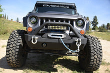 Load image into Gallery viewer, DV8 Offroad 07-18 Jeep Wrangler JK/JL FS-15 Steel Stubby Front Bumper w/ Fog Lights