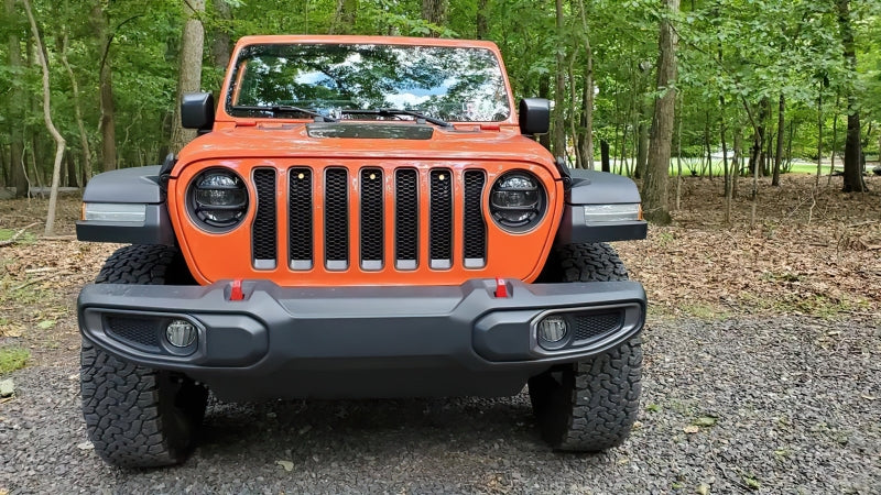 Oracle Pre-Runner Style LED Grille Kit for Jeep Gladiator JT - White