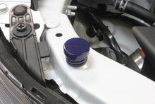 Load image into Gallery viewer, Perrin Subaru Adjustable Hood Bumper Set (2pcs) - Blue