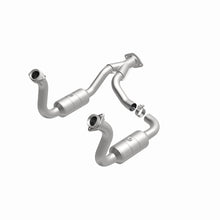 Load image into Gallery viewer, Magnaflow Conv DF 08-10 Ford F-250/F-250 SD/F-350/F-350 SD 5.4L/6.8L / F-450 SD 6.8L Y-Pipe Assembly