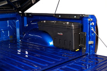 Load image into Gallery viewer, UnderCover 99-16 Ford F-250/F-350 Drivers Side Swing Case - Black Smooth
