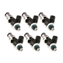 Load image into Gallery viewer, Injector Dynamics 2600-XDS Injectors - 48mm Length - 14mm Top - 14mm Lower O-Ring R35 (Set of 6)