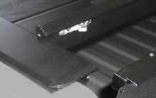 Load image into Gallery viewer, Roll-N-Lock 17-19 Ford F-250/F-350 Super Duty SB 80-9/16in M-Series Retractable Tonneau Cover